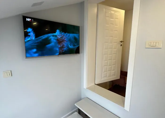 Luxury Alexandar Apartament *