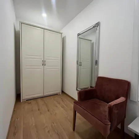 Apartment Luxury Alexandar