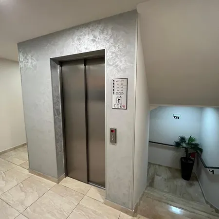 Apartment Luxury Alexandar